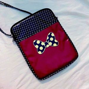 ✨Authentic Disney Polka Dot Shoulder Bag✨